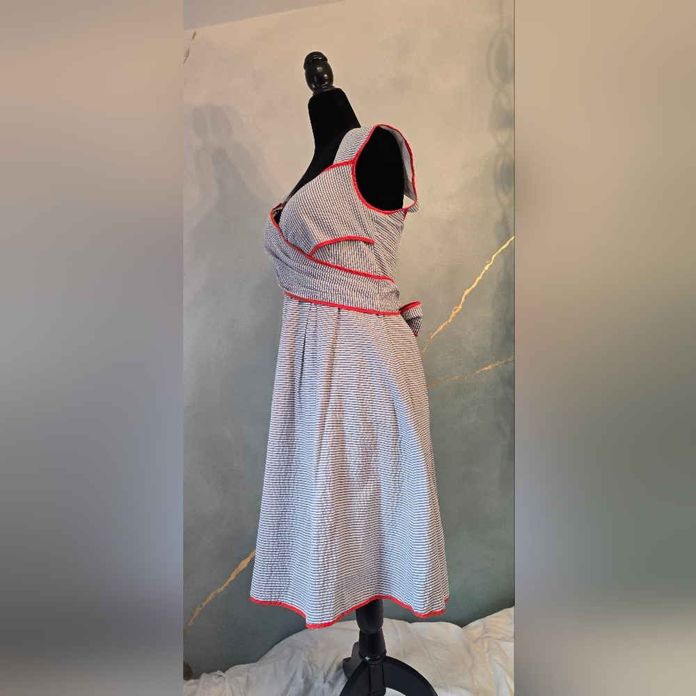NWOT Seersucker Blue White Striped Dress Sweetheart Neck Cap Sleeve Tie Back S - Picture 5 of 10
